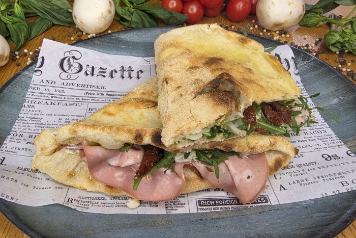 Panini pesto & mortadella  